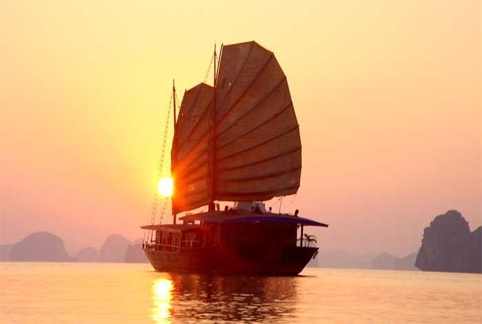 Ha Long Bay - ảnh 3